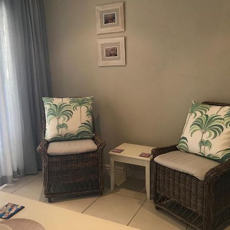 Bahari Beach House プレッテンバーグ・ベイ エクステリア 写真