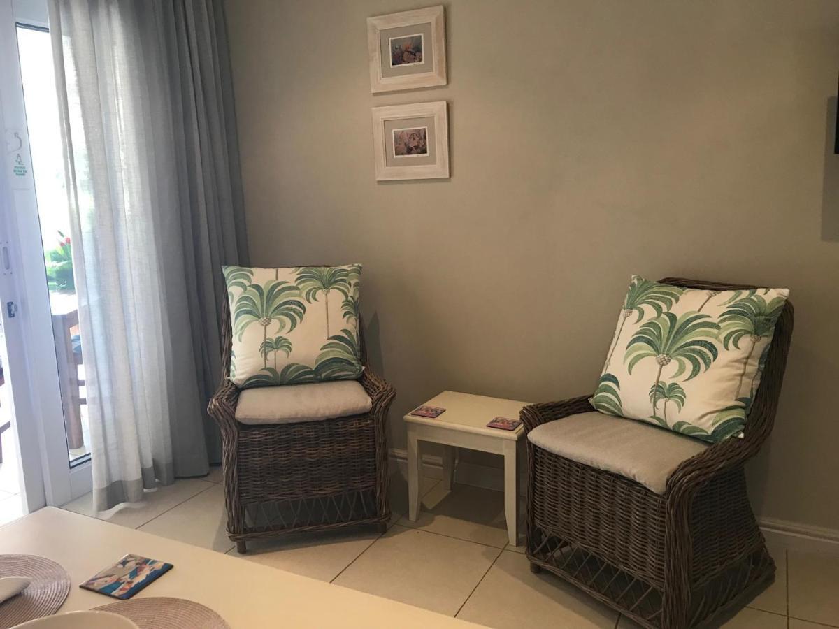 Bahari Beach House プレッテンバーグ・ベイ エクステリア 写真