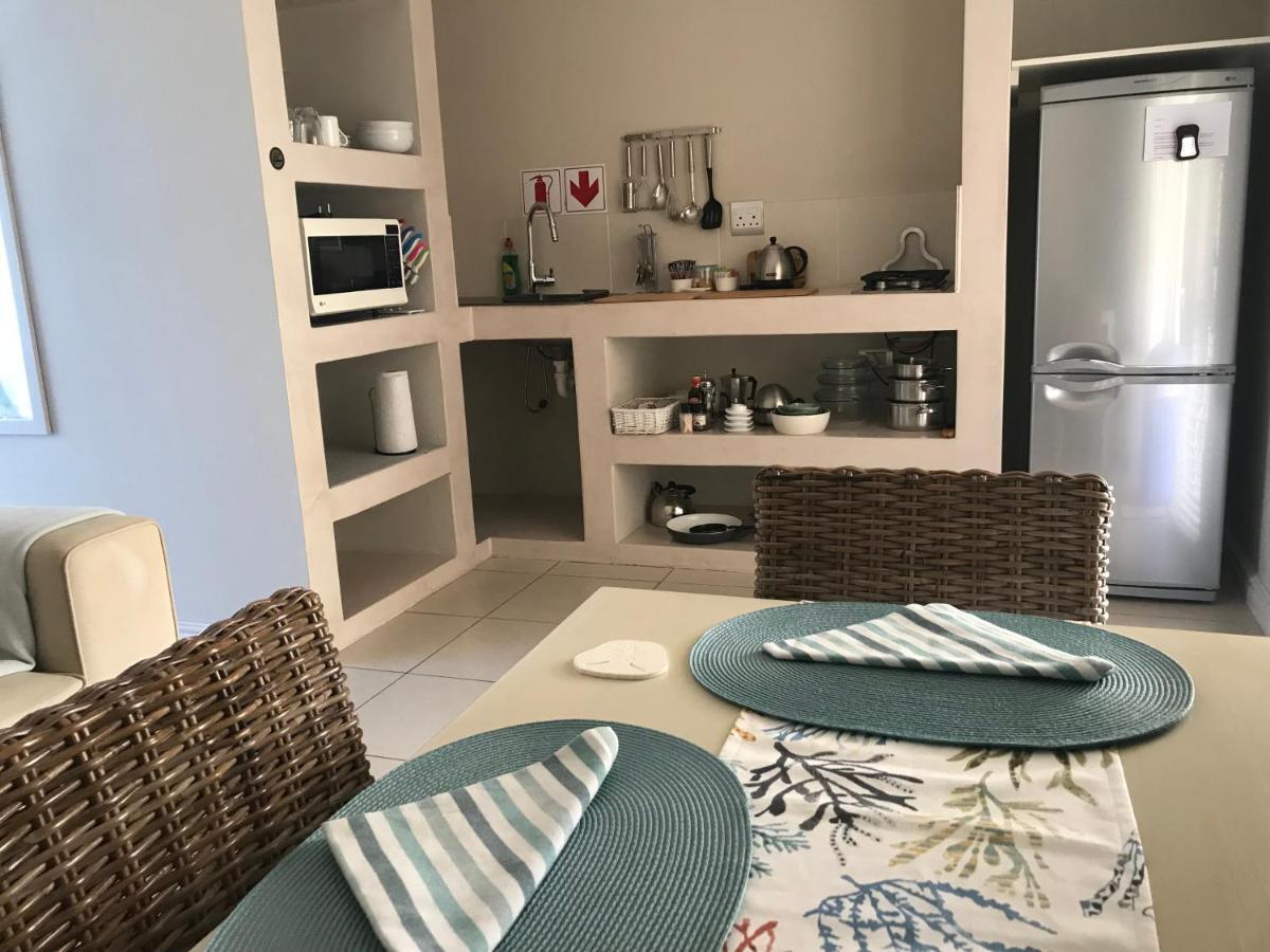Bahari Beach House プレッテンバーグ・ベイ エクステリア 写真